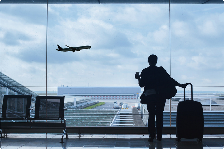 The-Ultimate-Guide-to-Choosing-the-Best-Airport-Socks Wrightsock